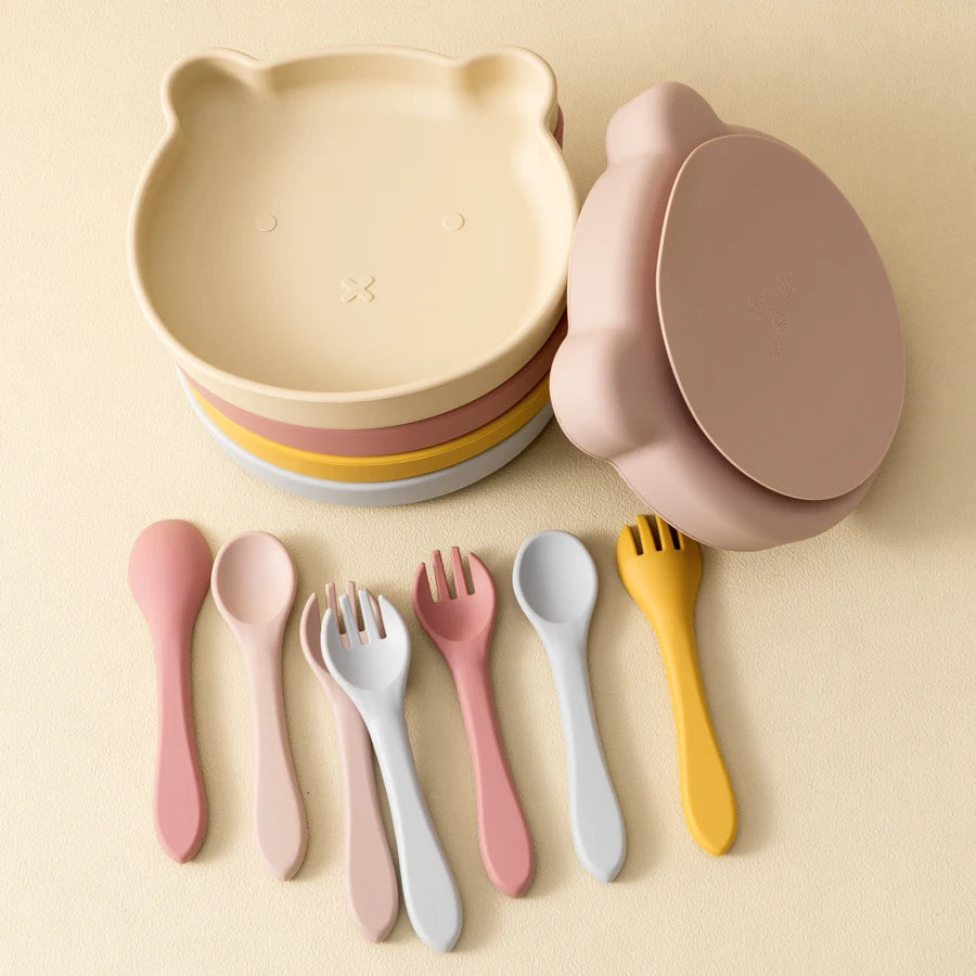 3PCS Silicone Baby Tableware Snack Dishes Soft Spoon Fork Cartoon Bear Plate Solid Color Baby Food Storage Suction Lunch Box